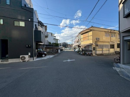 {^s̒ÈˌĂ̑OʓH܂ތnʐ^