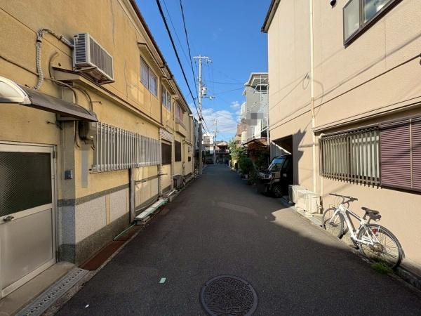 {^s̒ÈˌĂ̑OʓH܂ތnʐ^