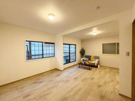 ���{����s�쎛������1���ڂ̒��È�ˌ��Ẵ��r���O