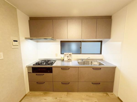 ���{����s�쎛������1���ڂ̒��È�ˌ��ẴL�b�`��