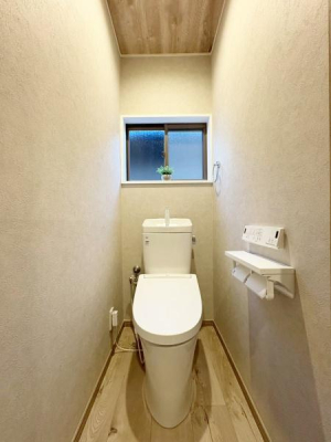 ���{����s�쎛������1���ڂ̒��È�ˌ��Ẵg�C��