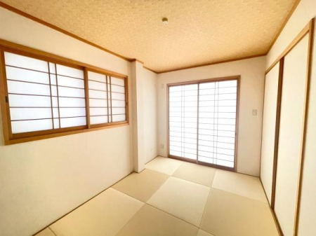 ���{���s�����Z�j��5���ڂ̒��È�ˌ��Ă̘a��