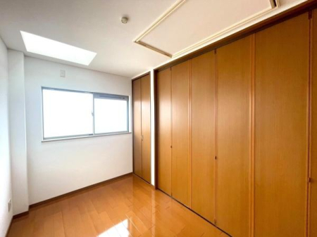 ���{���s�����Z�j��5���ڂ̒��È�ˌ��Ă̗m��