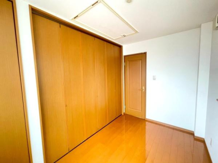 ���{���s�����Z�j��5���ڂ̒��È�ˌ��Ă̗m��