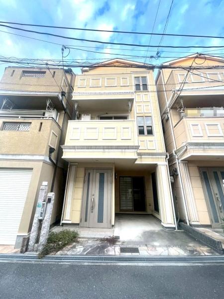 ���{���s�����Z�j��5���ڂ̒��È�ˌ��Ă̌��n�O�ώʐ^