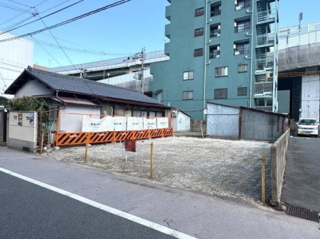 ���{���s����敽�쐼5���ڂ̓y�n�̌��n�y�n�ʐ^