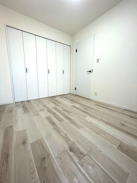 大阪府大阪市東住吉区照ケ丘矢田1丁目の中古マンションの洋室