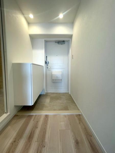 大阪府大阪市東住吉区照ケ丘矢田1丁目の中古マンションの玄関