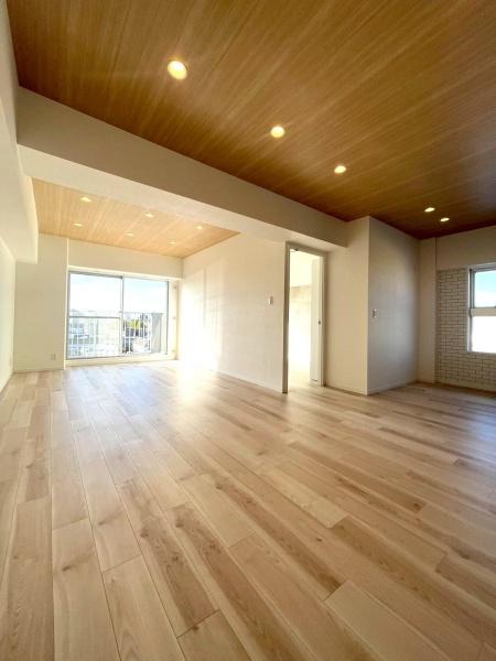 大阪府大阪市東住吉区照ケ丘矢田1丁目の中古マンションのリビング