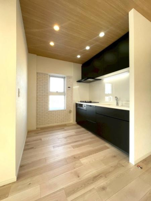 ���{���s���Z�g��ƃP�u��c1���ڂ̒��Ã}���V�����̃L�b�`��