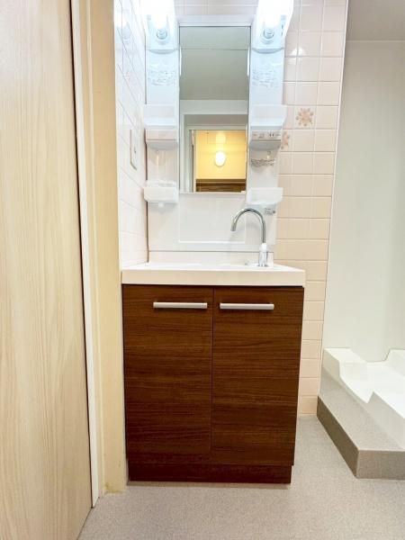 {cs痢R6ڂ̒Ã}V̐ʑEʏ