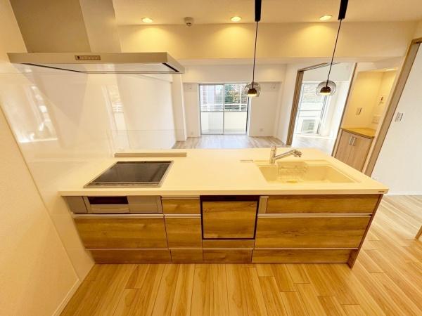 ���{�L���s���΋u1���ڂ̒��Ã}���V�����̃L�b�`��