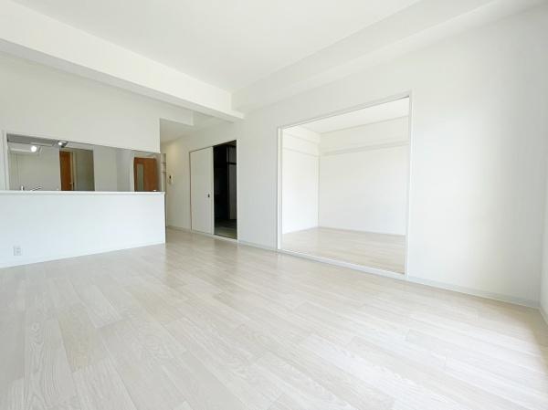 ���{���s�����V��6���� 16-16�̒��Ã}���V�����̃��r���O