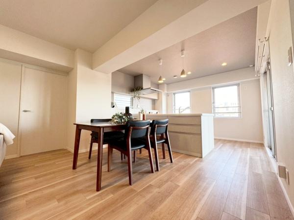 ���{�L���s�V�痢����2���� 22-3�̒��Ã}���V�����̃��r���O