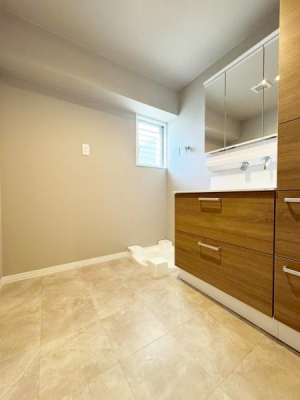 ���{�L���s�V�痢����2���� 22-3�̒��Ã}���V�����̐��ʑ�E���ʏ�