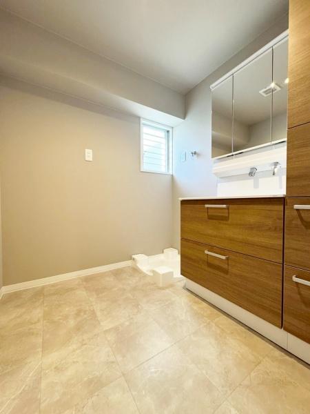 ���{�L���s�V�痢����2���� 22-3�̒��Ã}���V�����̐��ʑ�E���ʏ�