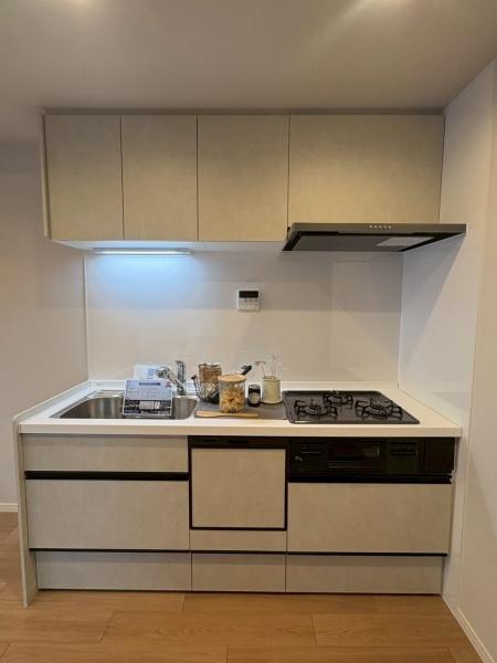 ���{����s���_����2���ڂ̒��Ã}���V�����̃L�b�`��