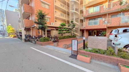 ���{���s�k��{����3���ڂ̒��Ã}���V�����̂��̑����n