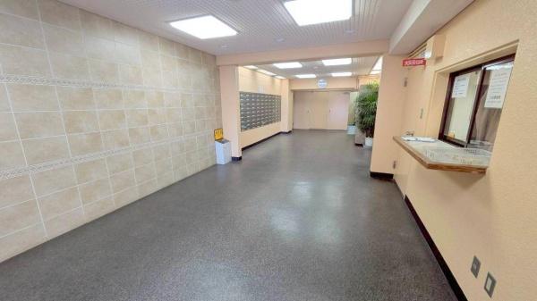 ���{���s�k��{����3���ڂ̒��Ã}���V�����̃G���g�����X