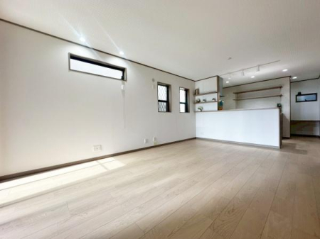 ���{�Q����s�쏟���̐V�z��ˌ��Ẵ��r���O