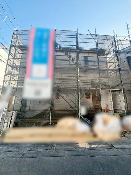 ���{�����s����2���ڂ̐V�z��ˌ��Ă̌��n�O�ώʐ^