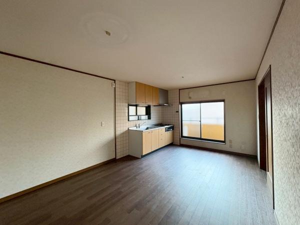 ���{��^�s�O�c��4���ڂ̒��È�ˌ��Ẵ��r���O