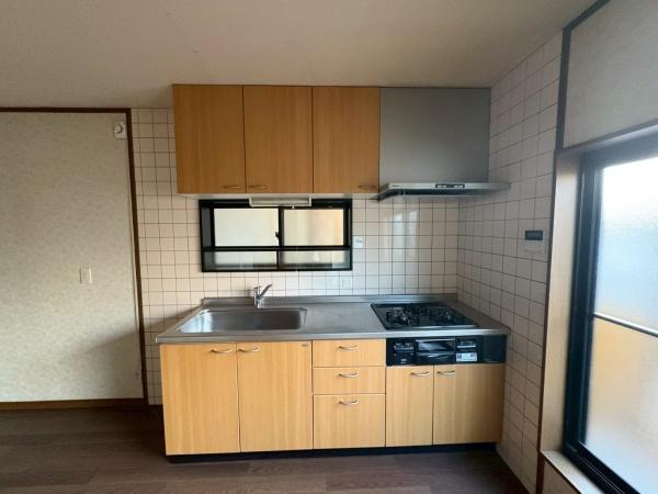 ���{��^�s�O�c��4���ڂ̒��È�ˌ��ẴL�b�`��