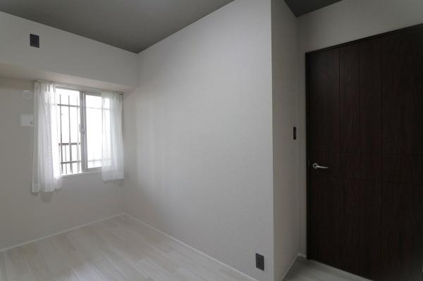 大阪府大阪市東成区深江南2丁目の中古マンションの洋室