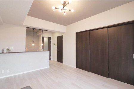 {sV4 15-22̒Ã}ṼrO