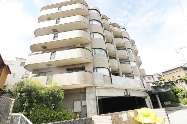 大阪府豊中市柴原町2丁目 6-3の中古マンションの現地外観写真