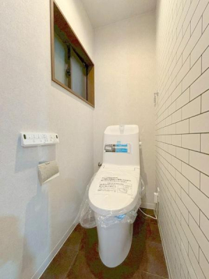 ���{�����s�����Ƃ̒��È�ˌ��Ẵg�C��