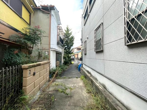 {sΐؒ2ڂ̒ÈˌĂ̑OʓH܂ތnʐ^