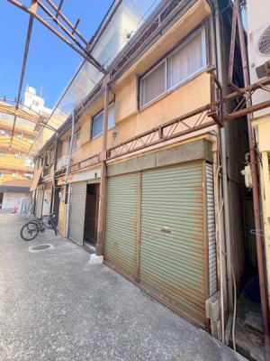 {sZg抡c4ڂ̒ÃeXnEX̑OʓH܂ތnʐ^