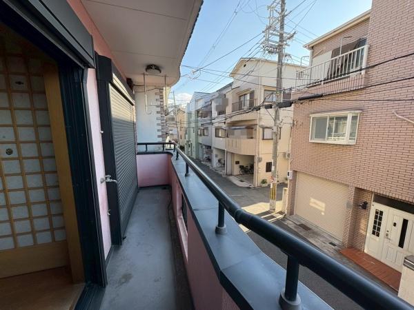 ���{����s�n�꒬3���ڂ̒��È�ˌ��Ẵo���R�j�[