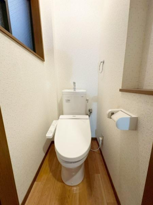 ���{����s�n�꒬3���ڂ̒��È�ˌ��Ẵg�C��