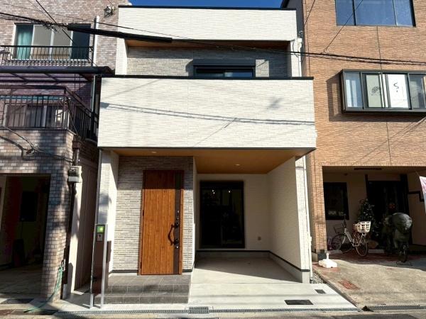 大阪府大阪市平野区背戸口1丁目の新築一戸建ての現地外観写真