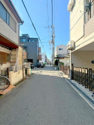 {sZV]ꉮ4ڂ̒ÃeXnEX̑OʓH܂ތnʐ^