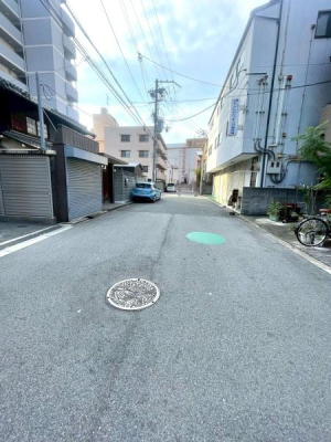 {sZgYS1ڂ̒ÈˌĂ̑OʓH܂ތnʐ^