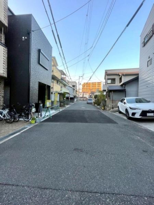 {sZgkc4ڂ̒ÈˌĂ̑OʓH܂ތnʐ^