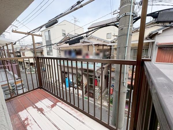 ���{�����s�z�s��1���ڂ̒��È�ˌ��Ẵo���R�j�[