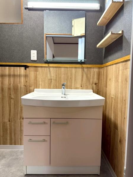 ���{���s�����F�k1���ڂ̒��È�ˌ��Ă̐��ʑ�E���ʏ�