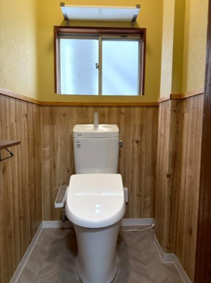 ���{���s�����F�k1���ڂ̒��È�ˌ��Ẵg�C��