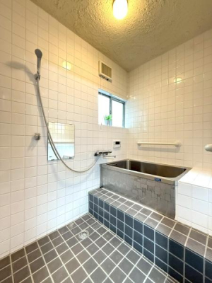 ���{���s�����F�k1���ڂ̒��È�ˌ��Ă̗���