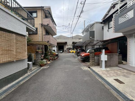 {^sl{5ڂ̒ÈˌĂ̑OʓH܂ތnʐ^