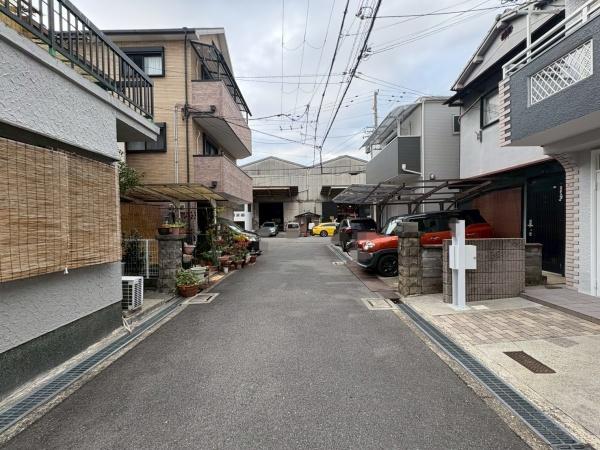 {^sl{5ڂ̒ÈˌĂ̑OʓH܂ތnʐ^