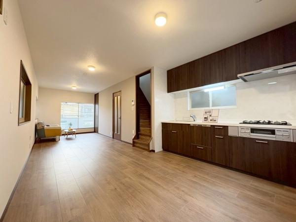 {^sl{5ڂ̒ÈˌẴrO