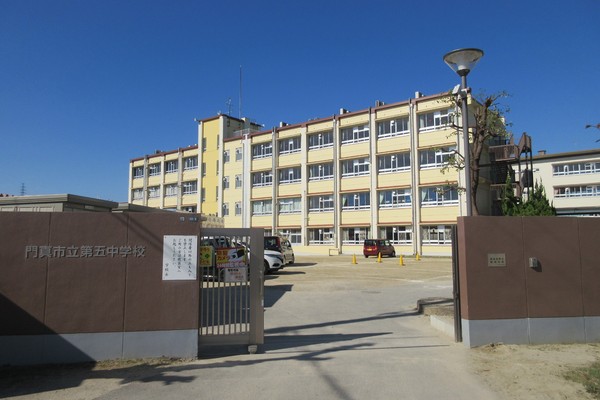 {^sl{5ڂ̒ÈˌĂ̎ӊ