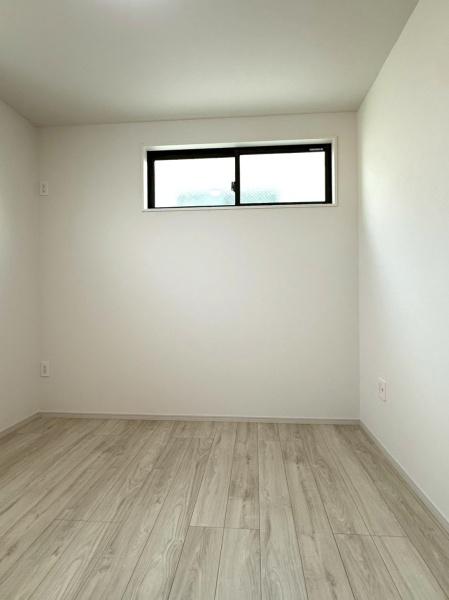 ���{���s�����Z�j��2���ڂ̐V�z��ˌ��Ă̗m��