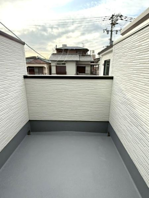 ���{���s�����Z�j��2���ڂ̐V�z��ˌ��Ẵo���R�j�[