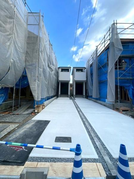 大阪府大阪市平野区瓜破西2丁目の新築一戸建ての駐車場